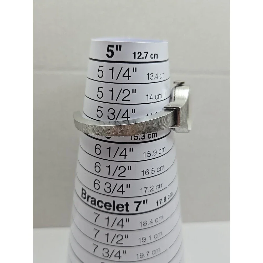 Vintage Timex Womens Textured Aluminum Manual Wind Silver Watch Cuff Unique